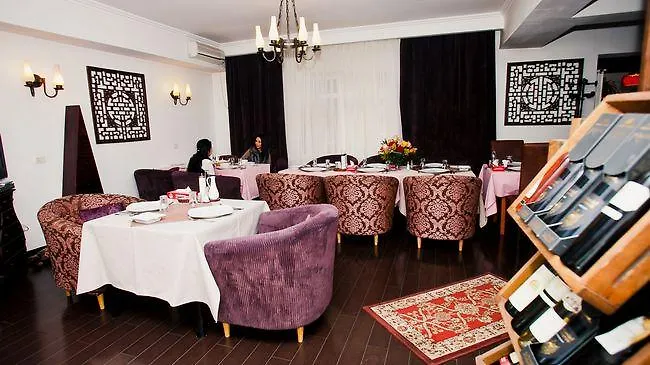 Phoenicia 4* Bukareszt