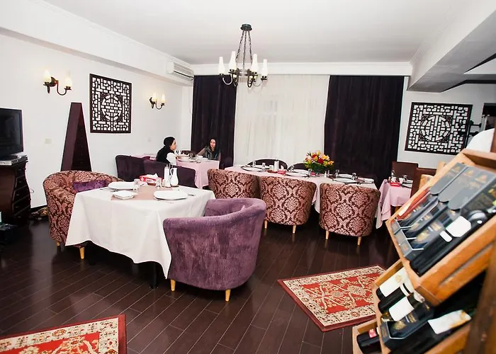 Phoenicia 4* Bukareszt